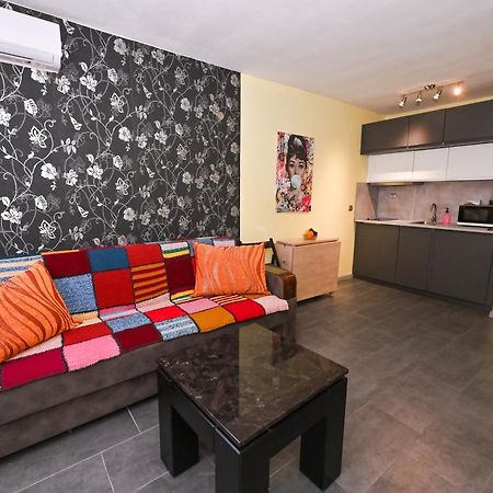 Eli Apartment Burgas Exteriör bild